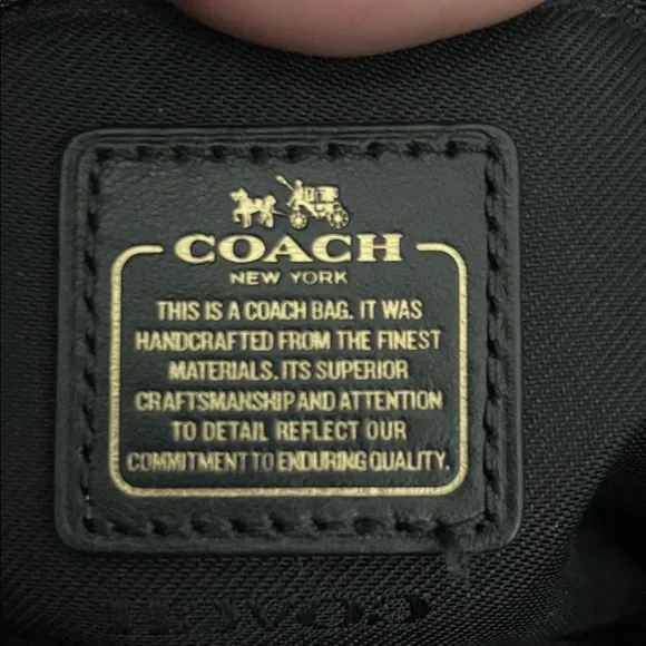 Coach Black Textured Leather Swagger Bag. Medium size EUC - Picture 4 of 6